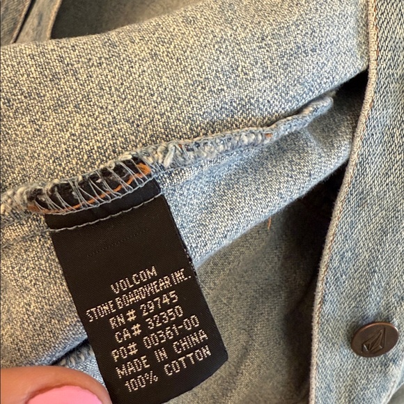Volcom Vintage Denim Jacket - Picture 5 of 6